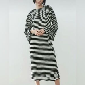 Zara Wool Striped  Knit  Midi Dress Size Medium